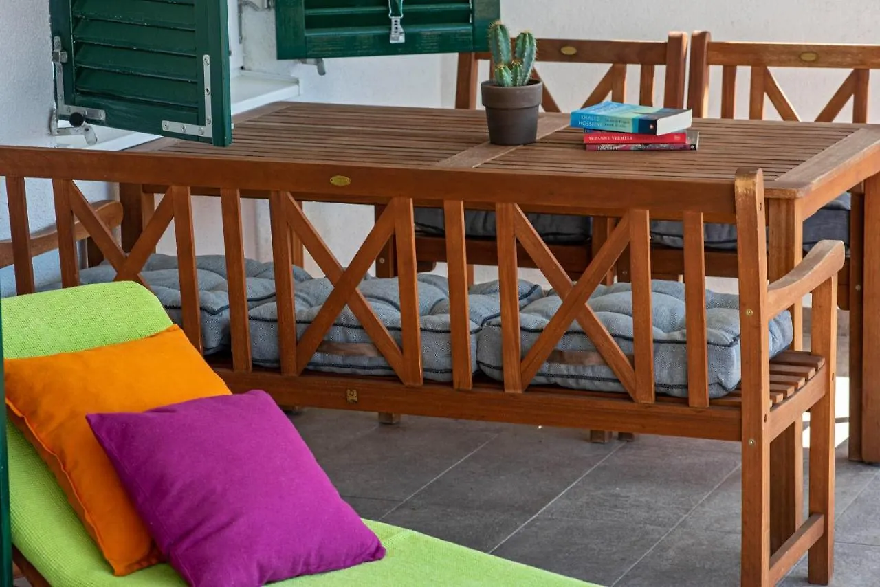 Apartment Zora Trogir
