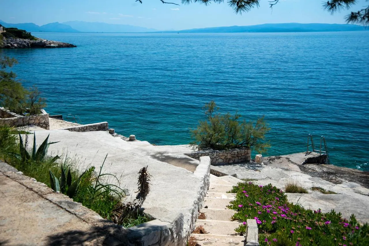 Apartment Zora Trogir